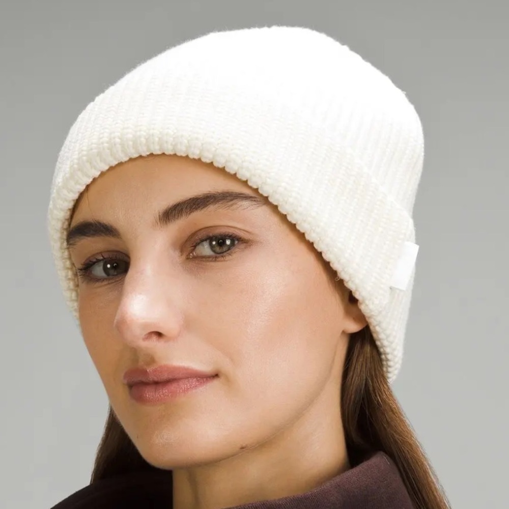 NWT Lululemon Close-Fit Cotton-Blend Ribbed Beanie
Wisp Yellow - Picture 2 of 10